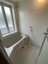 浴室　JR横浜線「相模原」駅 一棟売アパート 現地写真